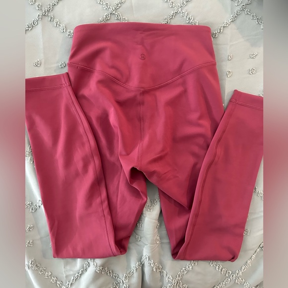 Lululemon Wunder Under Smooth Cover leggings - Picture 2 of 2